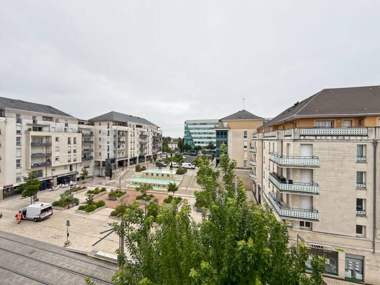 À vendre à Orléans – Appartement 2 pièces de 43 m² — photo 1