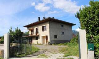 Maison 5 Pièces 110 m² à vendre à Challes-les-Eaux (73190)
