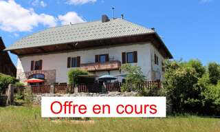 Maison 12 Pièces 301 m² à vendre à Les Déserts (73230)