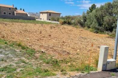 Terrain  234000 €