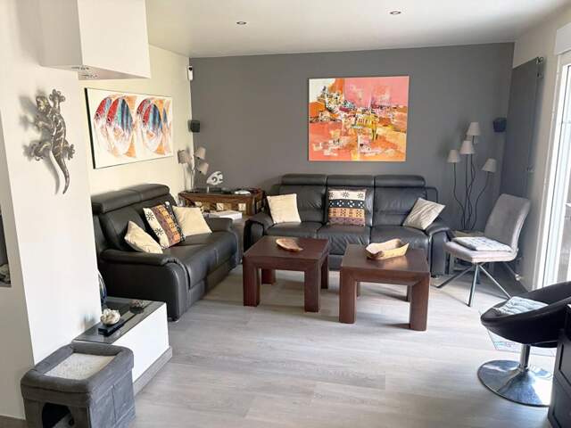 LE PLESSIS ROBINSON - MAISON 5 CHAMBRES, JARDIN, SOUS-SOL TOTAL POMPE A CHALEUR - DPE A — photo du bien