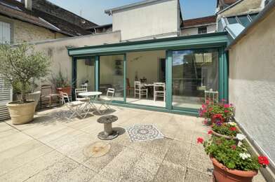 Immeuble  345000 €