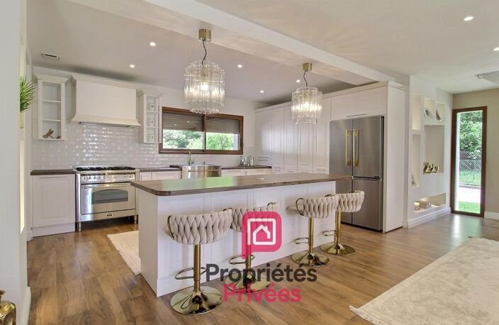 Coup de Coeur pour cette contemporaine de 150 m2 aux espaces lumineux ! — photo 4