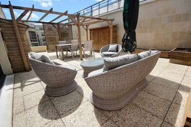 Appartement 4 pièces 325500 €