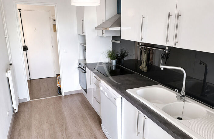 Appartement Cergy 4 pièce(s) — photo 3