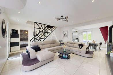 Maison 6 pièces 275720 €