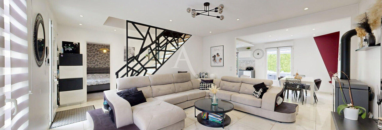 Maison 6 Pièces 110 m² à vendre à Étrépagny (27150)