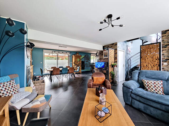 Maison à vendre Avion — photo du bien