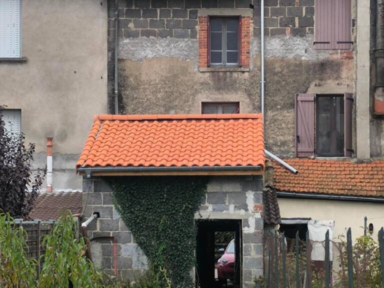 Maison de ville à fort potentiel pour petit budget — photo 1
