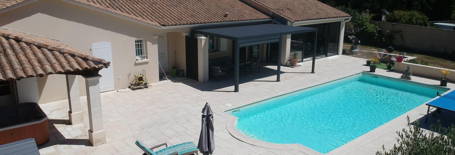 Maison 6 Pièces 170 m² à vendre à Saint-Amant-de-Boixe (16330)