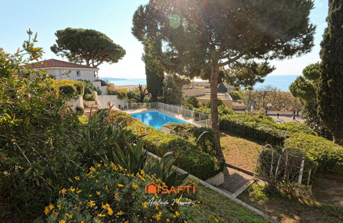Vue mer, piscine et verdure dans un cadre privilégié — photo 2