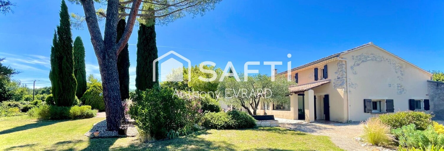 Maison 9 Pièces 210 m² à vendre à Roaix (84110)
