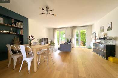 Appartement 4 pièces 256000 €
