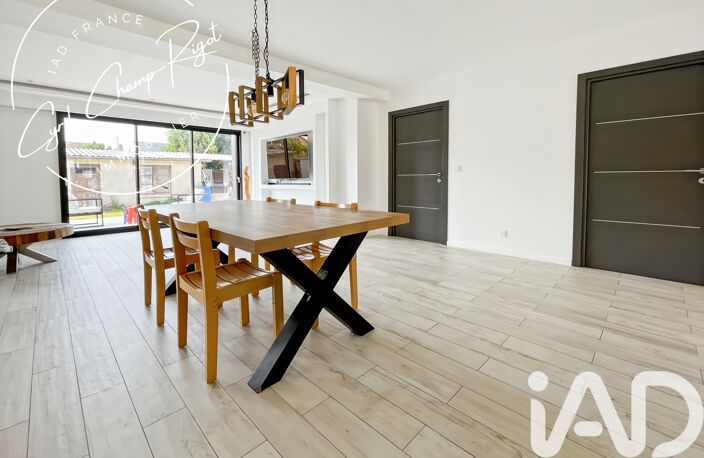 Vente Maison/villa 7 pièces — photo 2