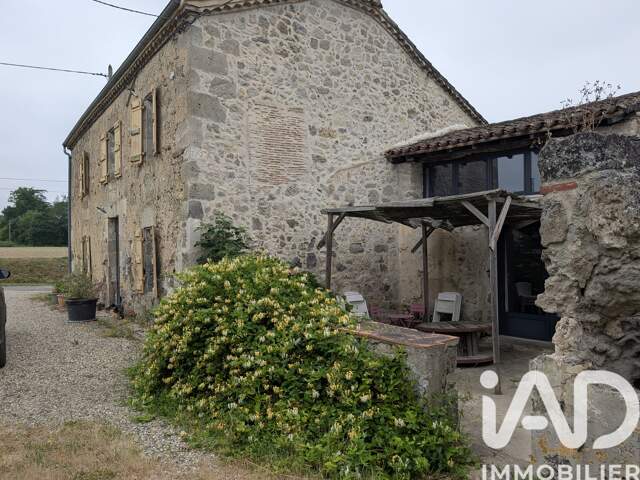 Vente Maison de campagne 8 pièces — photo du bien