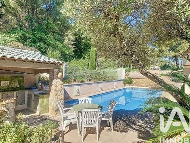 Vente Maison traditionnelle 9 pièces — photo 1