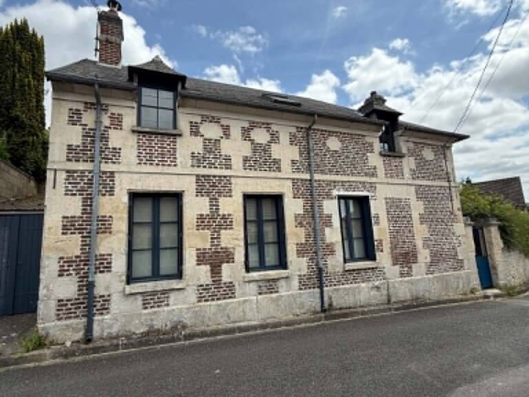 Vente Maison/villa 5 pièces — photo 1