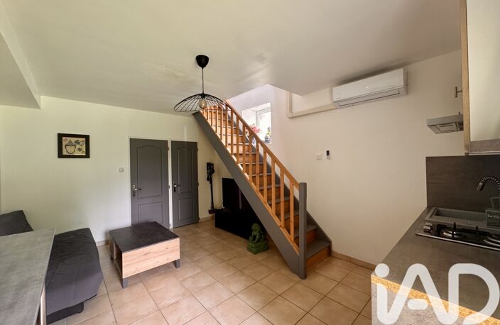 Vente Maison/villa 8 pièces — photo 2