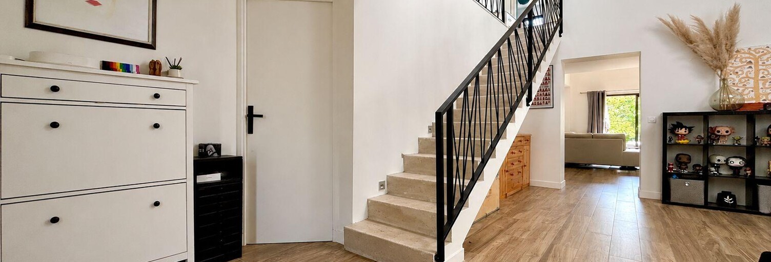 Maison 5 Pièces 156 m² à vendre à La Ville-du-Bois (91620)
