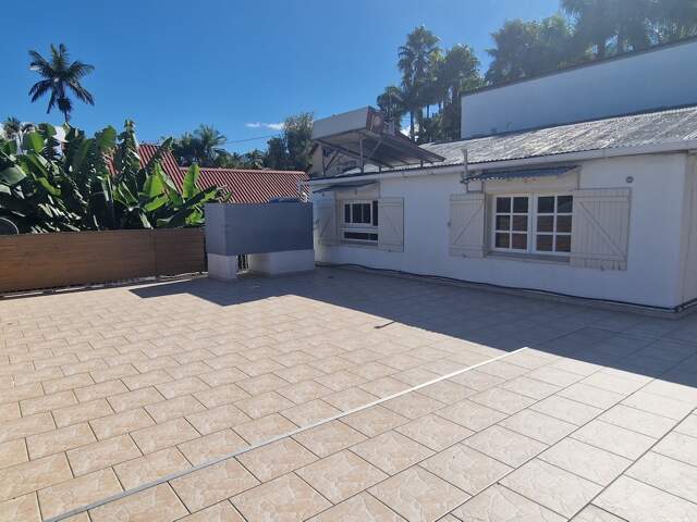 Vente Immeuble 351 m&sup2; — photo du bien