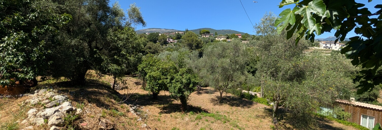 Terrain  1049 m² à vendre à Grasse (06130)