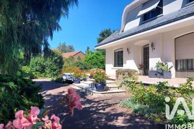 Maison 10 pièces 393000 €