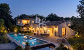 Maison 7 Pièces 338 m² à vendre à Valbonne (06560)