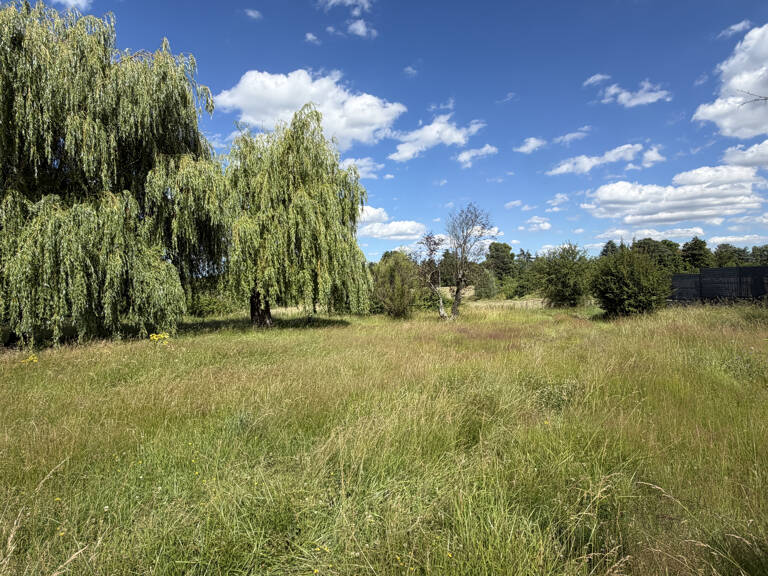 Très beau terrain plat de 578 m2 dans un environnement calme — photo 1
