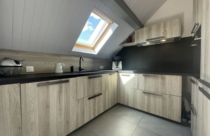 ÉPAGNY  Un T2 bis atypique avec terrasse — photo 2