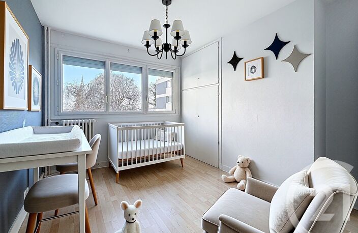 Vente appartement 3 pièces 61 m² Villeneuve-le-Roi (94290) — photo 3