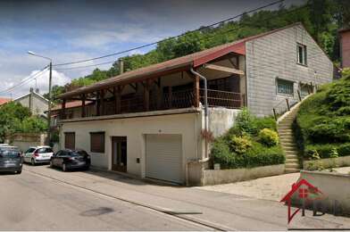 Immeuble  96000 €
