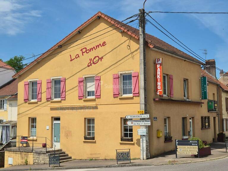 Grande Maison bord de Saône 10 pièce(s) 550 m2  avec terrasse et Parking — photo 1