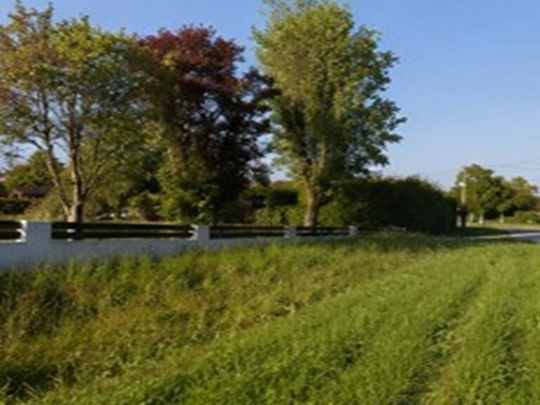Terrain à bâtir à Périssac (33240) — photo 1