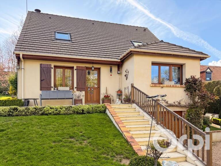 Maison À Vendre — photo 1
