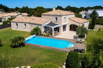 Maison 6 pièces 595600 €