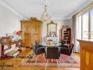 A vendre-Meulière-Centre-Ville-7 pièces-Parcelle de 500 m²-garages-Sous-sol-11 mn à pied RER E-6mn en voiture RER A — photo 4