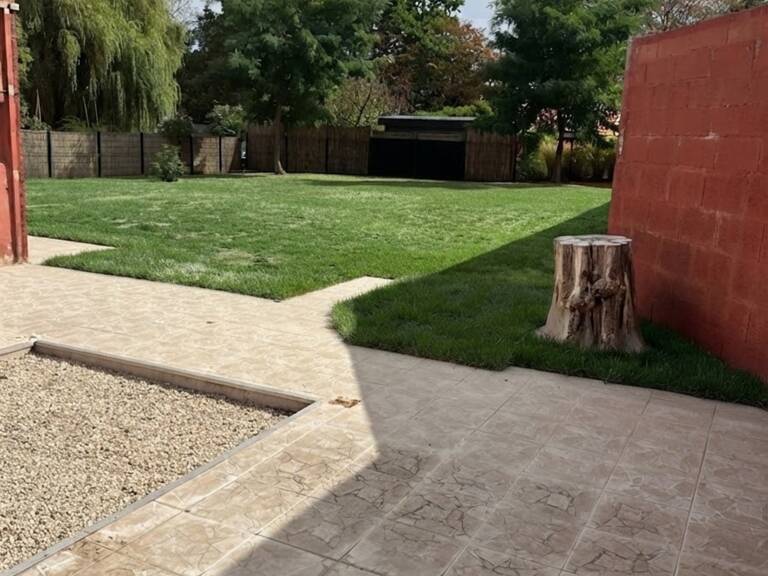 Terrain Constructible 712 m² avec dépendances SAINT PHILBERT DE GRAND LIEU (44) — photo 1
