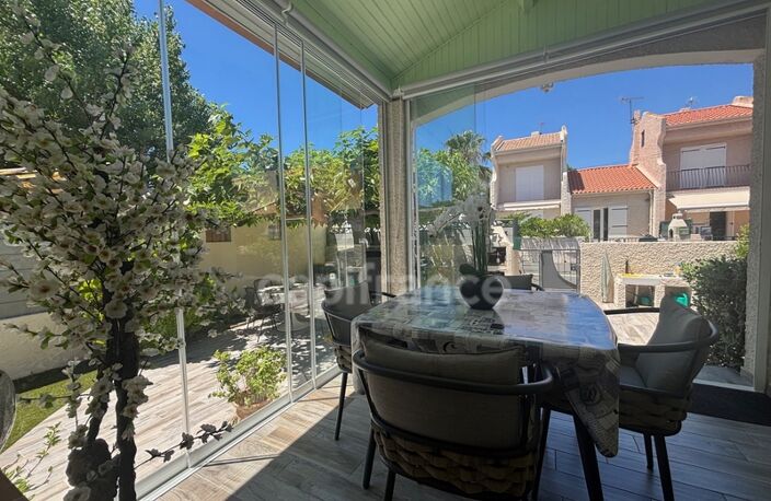 GRAU D'AGDE(34) A VENDRE MAISON RÉNOVÉE P4 DE 71 m2, TERRAIN 300 m2, GARAGE 20 m2, PROCHE MER, SECTEUR CALME — photo 4