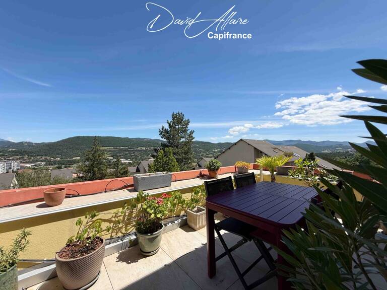 Appartement à vendre 95 m² 3 pièces, terrasse, véranda, cave et emplacement de parking sécurisé GAP (05) — photo 1