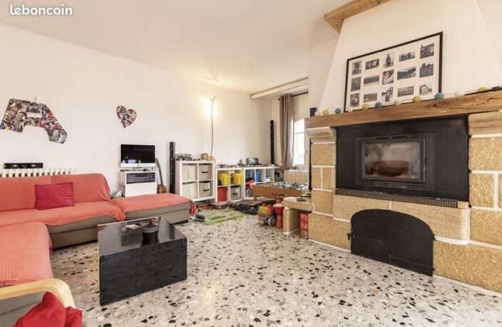 Maison familiale aux multiples possibilités à ALES — photo 3