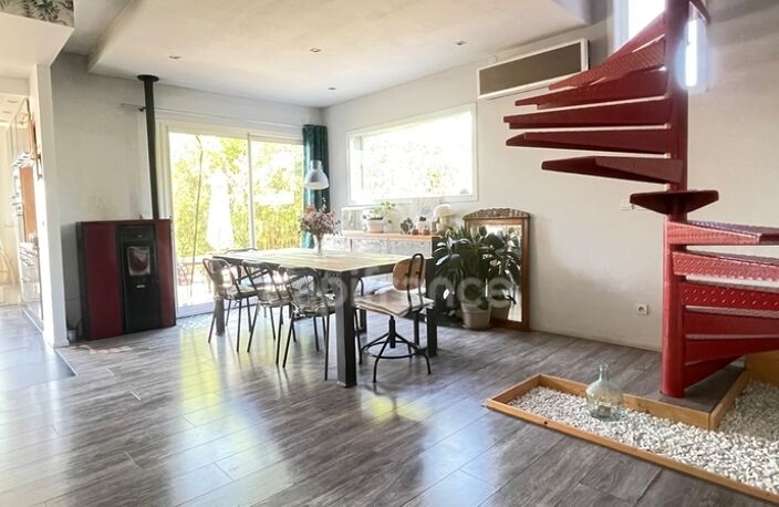 Dpt Pyrénées Orientales(66)à vendre CORNEILLA DEL VERCOL Villa familiale 4 chambres avec piscine proche des plages — photo 4