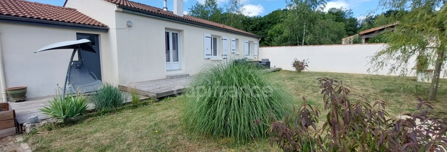 Maison 5 Pièces 85 m² à vendre à Mervent (85200)
