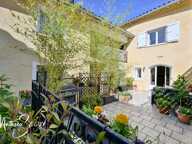 Maison P3 avec terrasse, remise, et 2 stationnements — photo 2