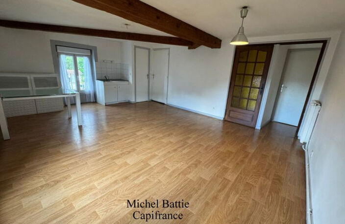 Appartement lumineux 2 grandes pièces LA FOUILLOUSE — photo 3