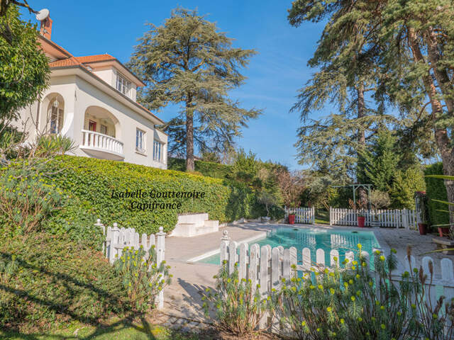 Maison Art Déco au coeur de Dardilly — photo du bien