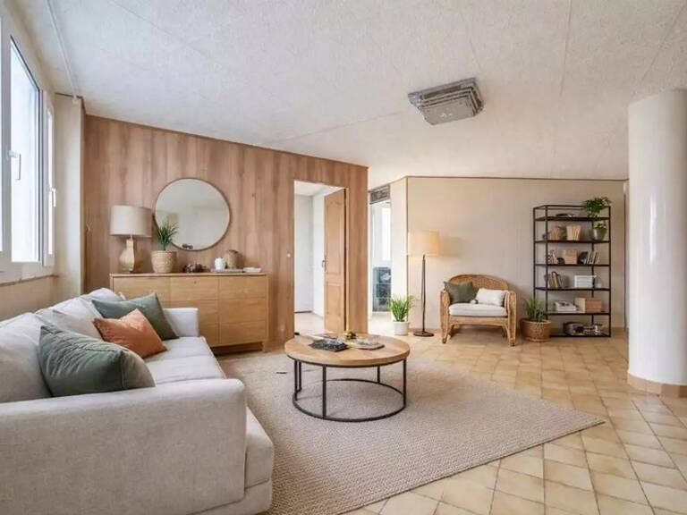 Appartement de 4 pièces de 84 m² à Aubervilliers — photo 1
