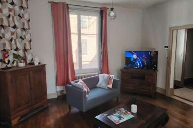 Appartement 3 pièces 780 €