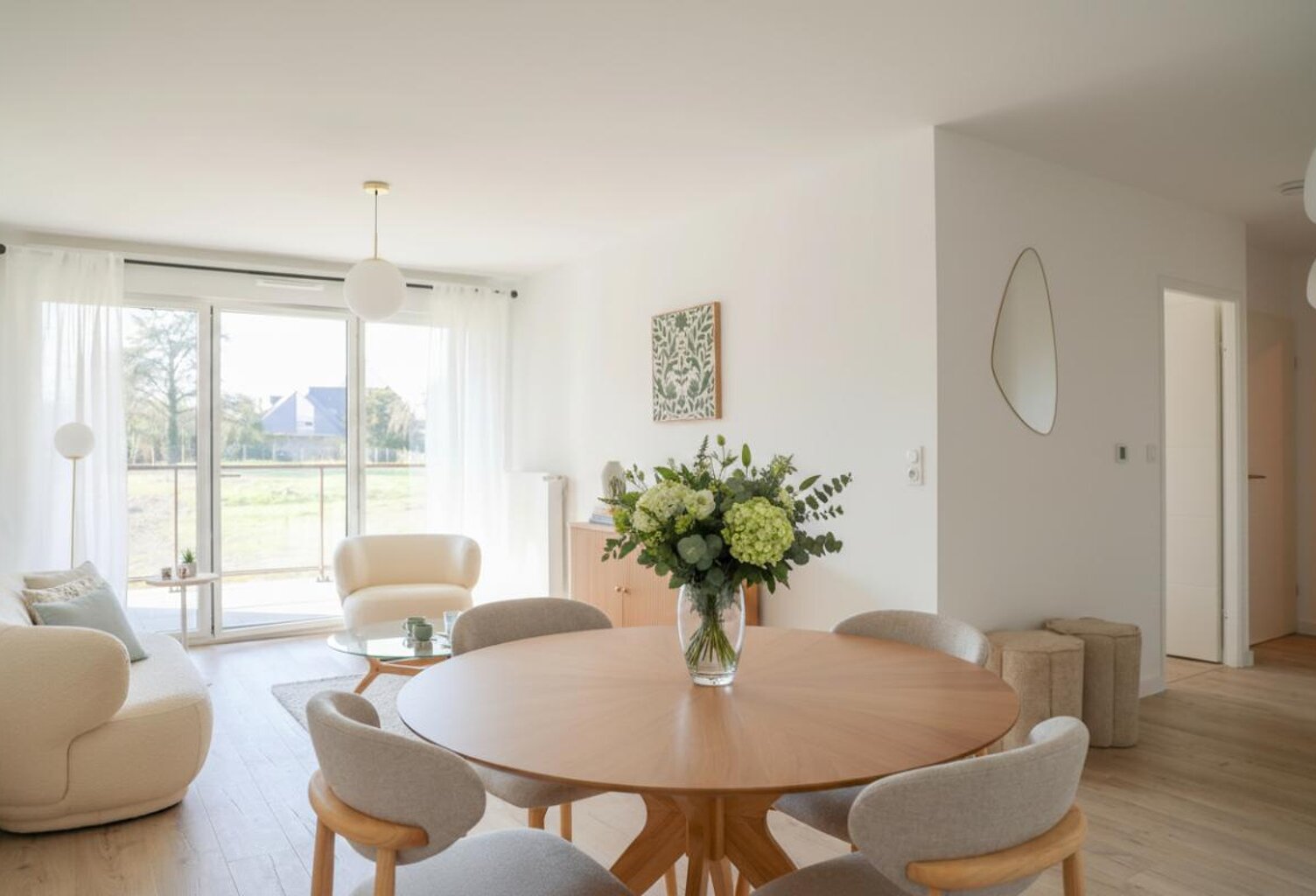 Appartement - Rennes - 3 pièces - 58.8 m2 + Parking + Loggia - Quartier Jeanne d'Arc — photo 1