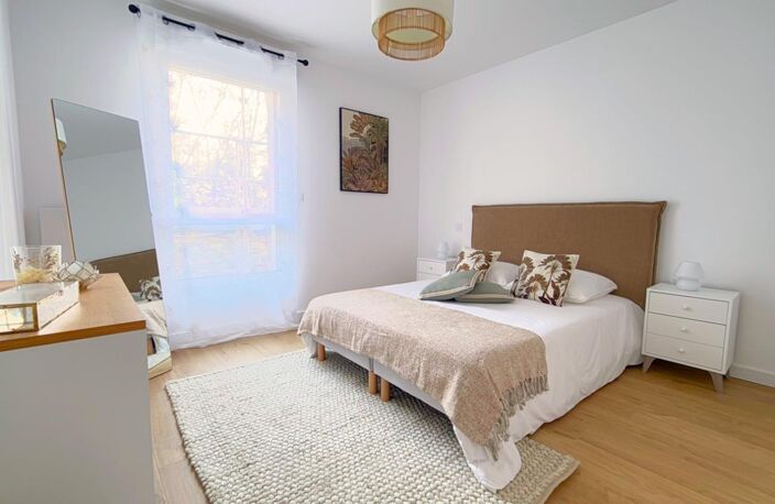 Appartement - Rennes - 3 pièces - 58.8 m2 + Parking + Loggia - Quartier Jeanne d'Arc — photo 4