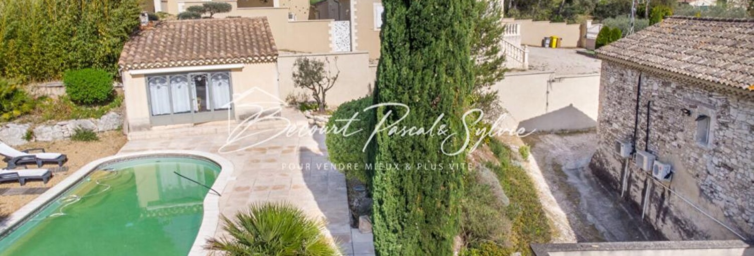 Maison 8 Pièces 208 m² à vendre à Velleron (84740)